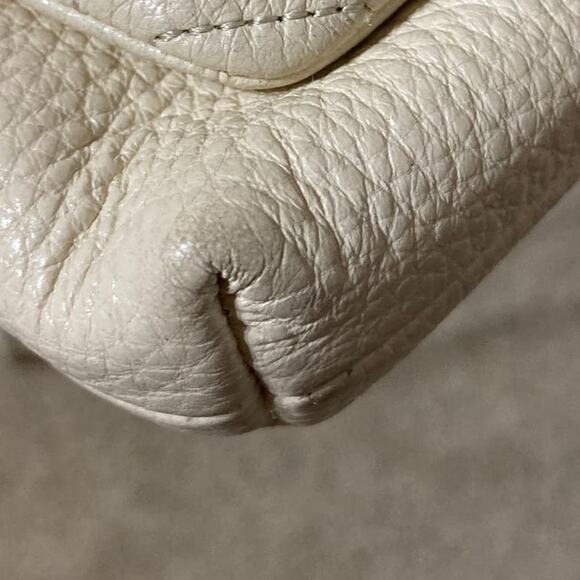 KATE SPADE,SMALL IVORY PEBBLED LEATHER QUILTED CROSSOBODY - Picture 15 of 16